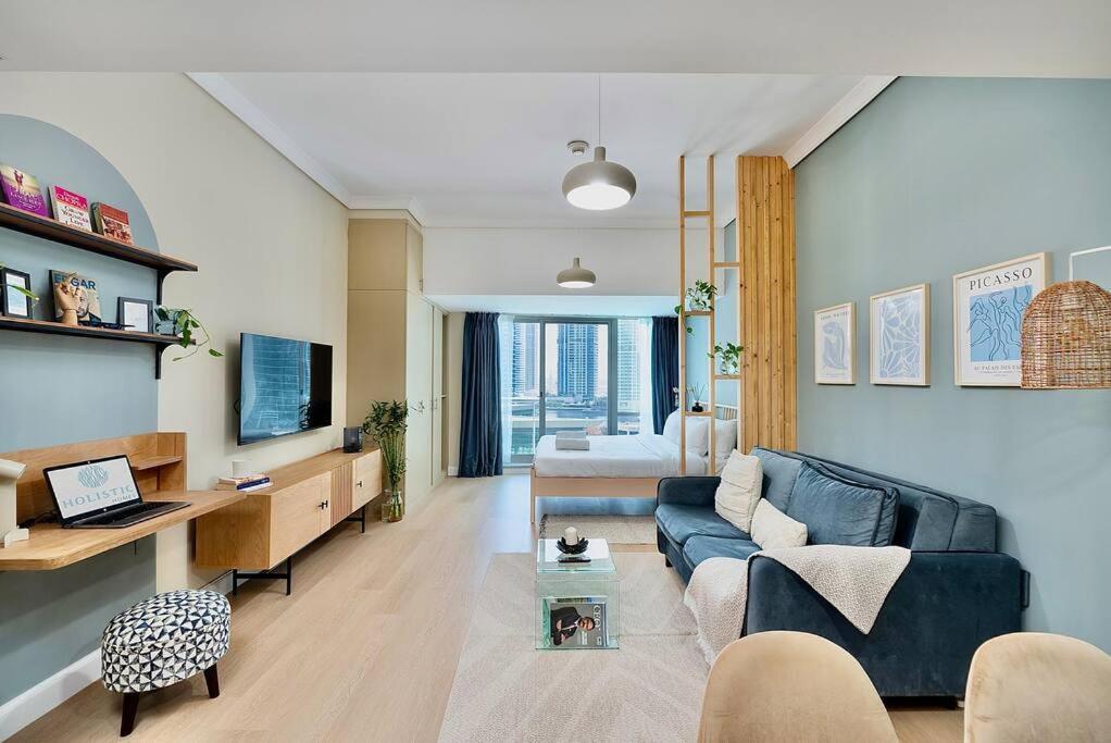 Renovated Terrace Jlt Next To Metro!